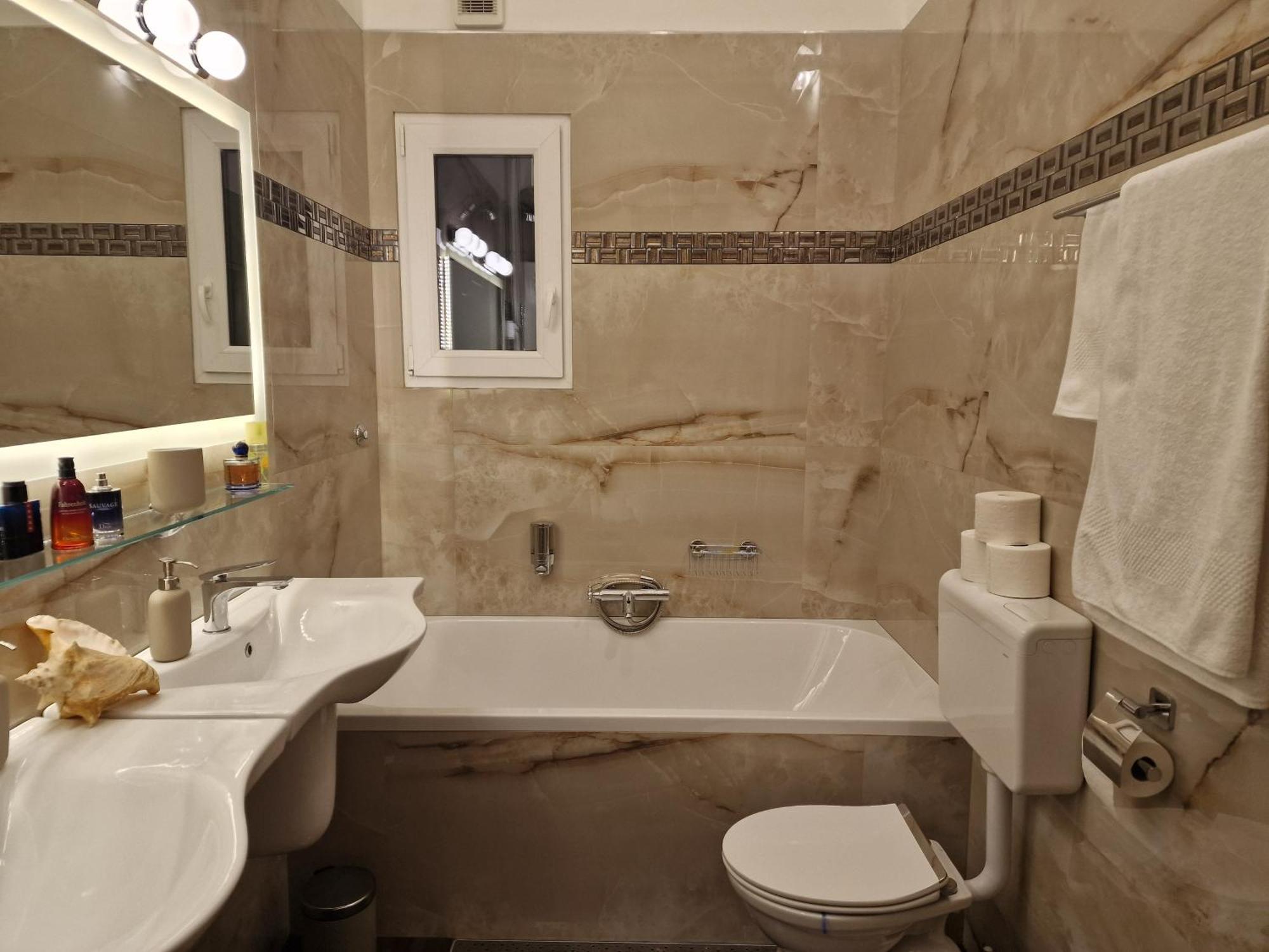 Opera View - Live In Luxury Apartment *